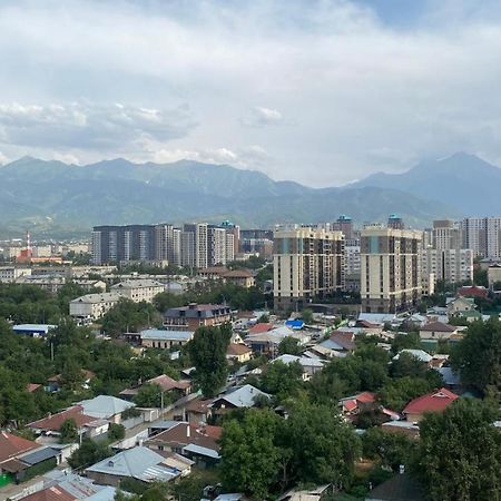 Heaven Apartment Mountain View Almaty Extérieur photo