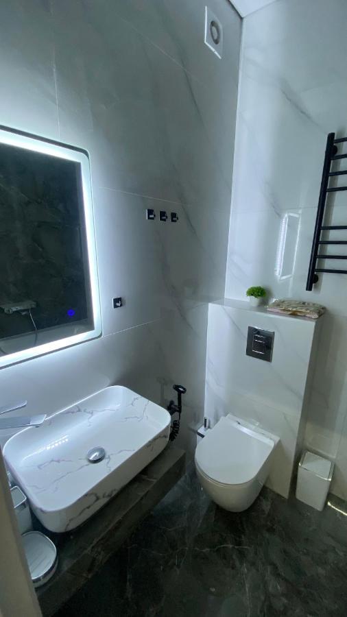 Heaven Apartment Mountain View Almaty Extérieur photo