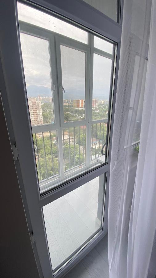 Heaven Apartment Mountain View Almaty Extérieur photo